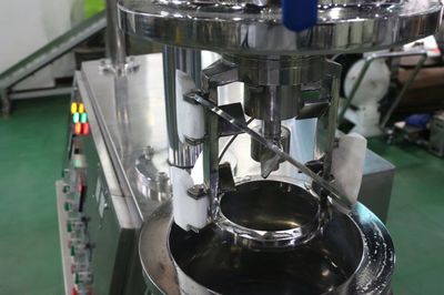 选择香精乳化机【钰翔】告诉您这一点很重要