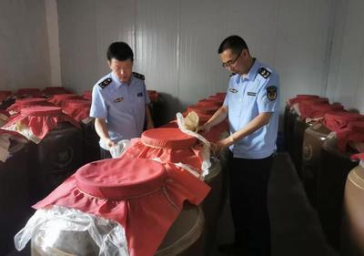 铜川市市场监管综合执法支队开展酒类食品安全专项检查